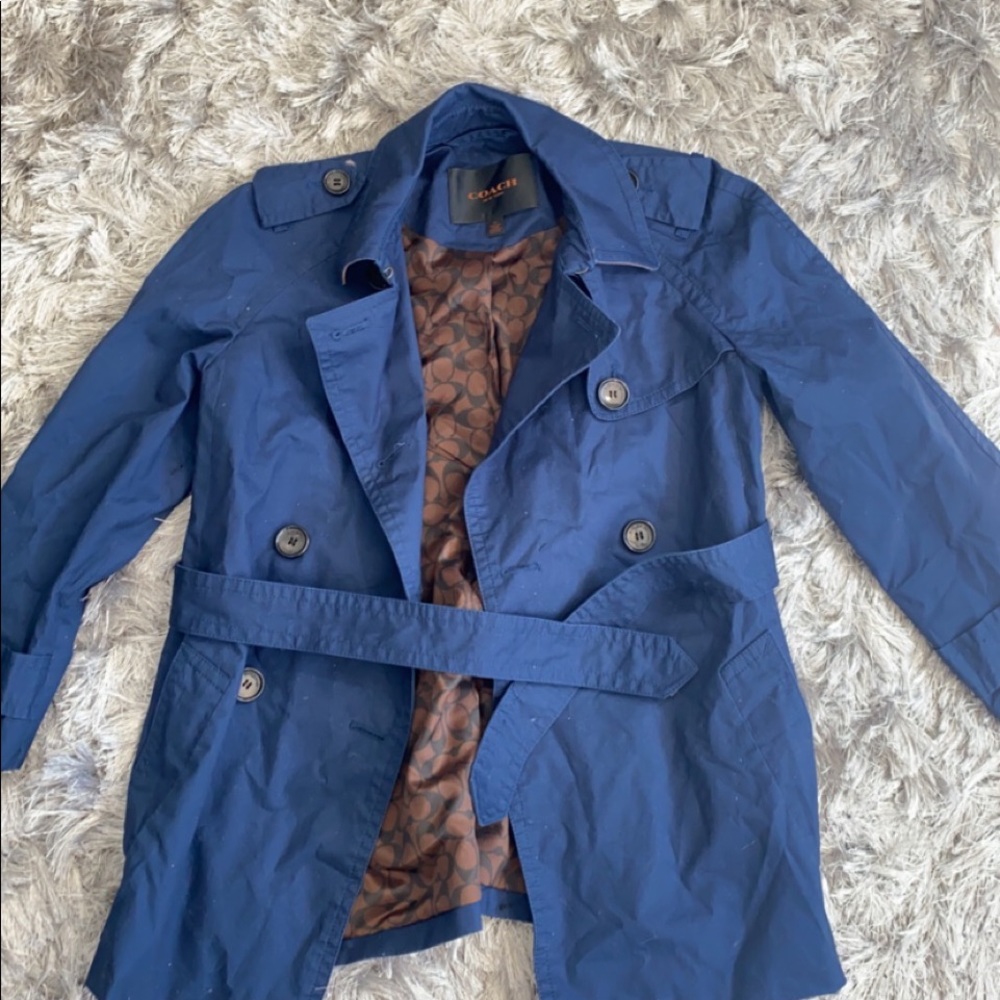 Coach Jacket - Picture 3 of 4